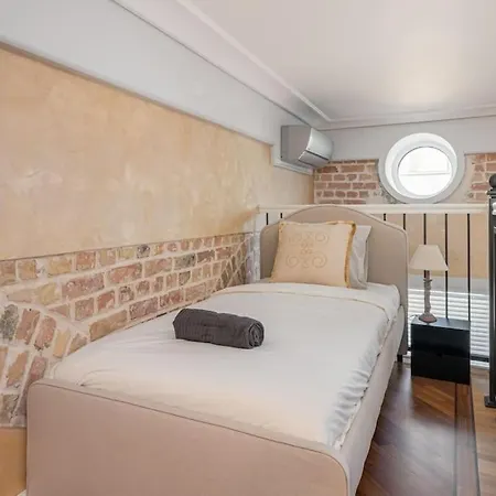 One Of A Kind - Family Loft By Innorental *